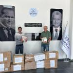 ADIYAMAN (PERRE) - (Şeriban ÖZÇAKMAK) - Sosyal Etki Zirvesi (SEZ26) kapsamında düzenlenen "Kitabını Kap Gel" kampanyasında toplanan binlerce kitap, Adıyaman Belediyesi'ne bağlı Mehmet Sadık Gürsoy Kütüphanesi ile Sırrı S...