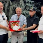 ANKARA (PERRE) - (Şeriban ÖZÇAKAMK) - YENİÇAĞ Gazetesi yazarı İsmail Türk, gazetecilik alanındaki çalışmaları ve Türk dünyasına sunduğu katkılar dolayısıyla ata yurdu Kırgızistan'da düzenlenen törende Türk Dünyası Ödülü'...