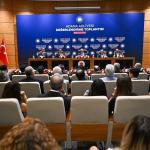 ADANA (PERRE) - (Berfin GÜRBÜZ) - Adalet Bakanı Akın Gürlek, "Türkiye Yüzyılı Buluşmaları" kapsamında ziyaret ettiği Adana'da, 2028 seçimlerine ilişkin açıklamalarda bulundu.