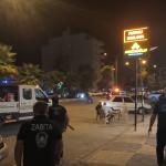 ADIYAMAN (PERRE) - (Mustafa KAMIŞ) - Kahta Belediyesi Zabıta Müdürlüğü ekipleri, ilçe merkezinde kaldırımları ve yolları işgal eden tabela, duba, flama ve benzeri aparatlar için gece saatlerinde kapsamlı denetim gerçekle...