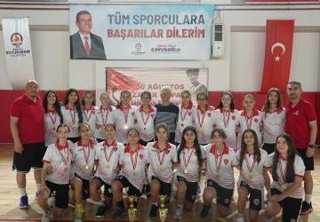 Denizli’de Zafer Kupası Heyecanı: 300 Genç Sporcu Parkede Buluştu