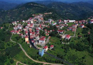 Ordu Çaybaşı’nda 1 Kilometrelik Yola Sıcak Asfalt
