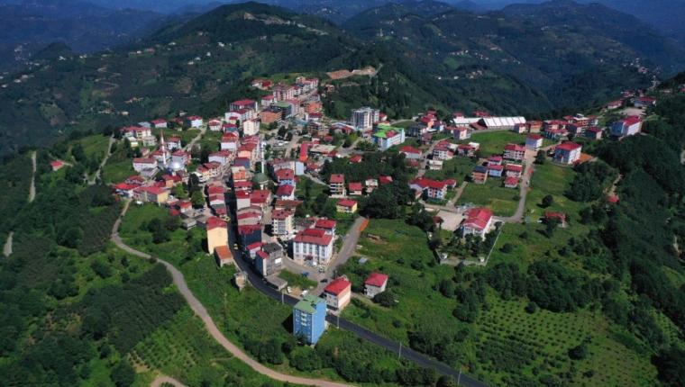 Ordu Çaybaşı’nda 1 Kilometrelik Yola Sıcak Asfalt