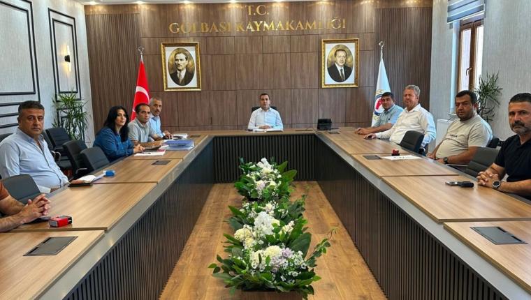 Gölbaşı’nın Yeşilova Köyü’nde köy evleri için taş duvar yapım ihalesi yapıldı