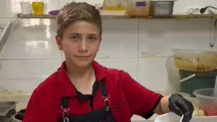 Küçük usta Ömer Bağır, Adıyaman tavasıyla beğeni topladı - Videolu Haber
