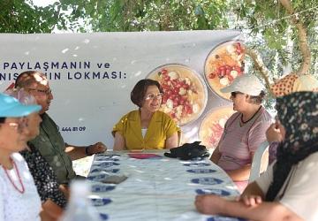 Didim Belediye Başkanı Hatice Gençay'dan 8 Bin Kişilik İkram: "Aşure; Hatırlamanın, Paylaşmanın ve Dayanışmanın Lokmasıdır"