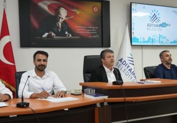 Başkan Tutdere: ‘Kiralık araç devrini kapattık, kendi araç filomuzu oluşturduk’ - Videolu Haber