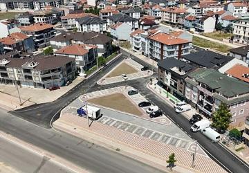 Yeni Mahallede 11 Sokakta Asfalt Ve Tretuvar Çalışması Tamamlandı
