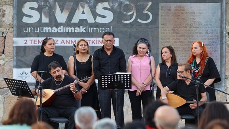 Madımak Unutulmadı. 35 Can Karabağlar 'da Anıldı