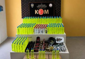 Sakarya'da 2 ton kaçak alkol üretim malzemesi ele geçirildi
