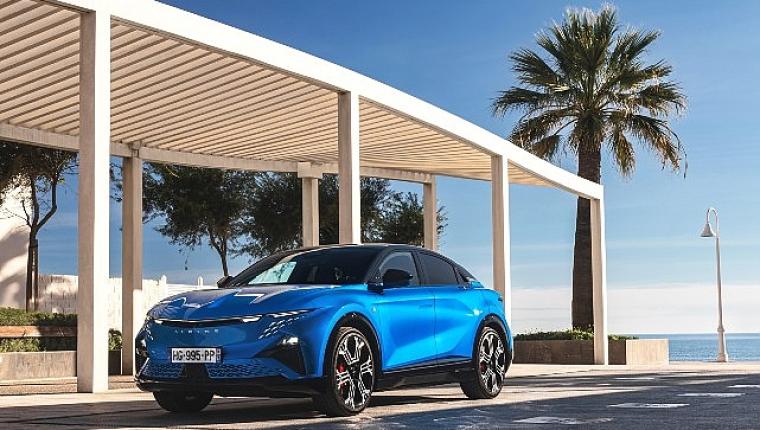 Renault Açık Ara Zirvede