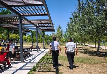 Kameralar ve ekipler iş başında, güvenlik zirvede