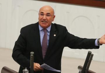 Milletvekili Tanal: ‘Saimekadın KYK Yurdu önünde acil önlem alınmalı’