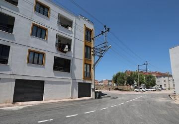 Başkan Taban Tamamlanan Asfalt Ve Otopark Çalışmalarını Yerinde İnceledi