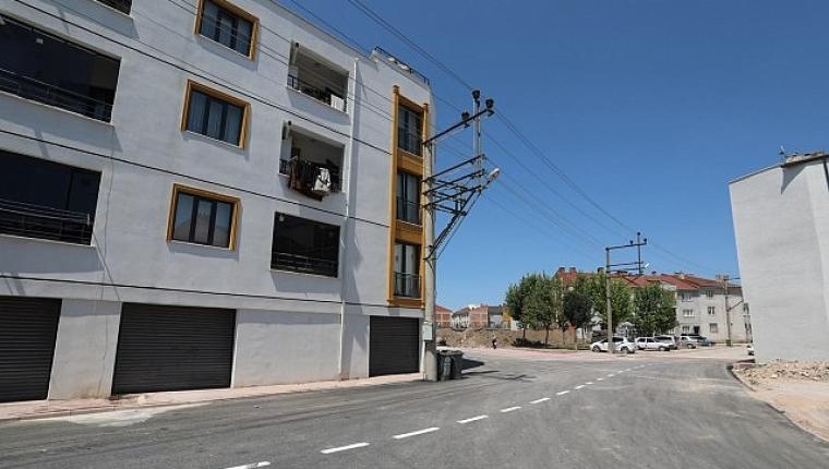 Başkan Taban Tamamlanan Asfalt Ve Otopark Çalışmalarını Yerinde İnceledi