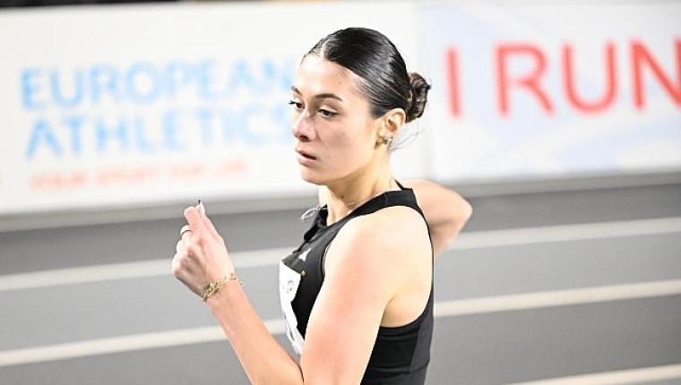 Milli Sporcu Aysel Önder'den 400 Metrede Türkiye Şampiyonluğu