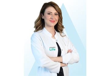 Aynada Gördüğünüz Kırışıklıkların Gerçek Nedeni Yaşlılık Değil!