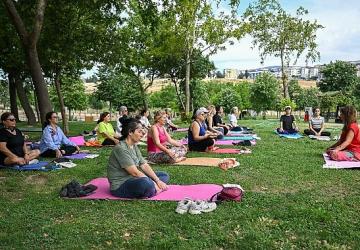 Bornova'da kadınlar doğanın kalbinde buluştu
