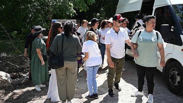Kemer'de “Mor turizm" başlıyor