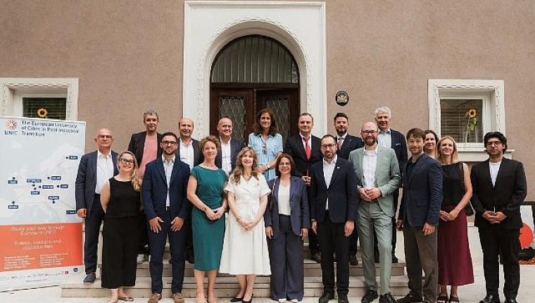 Başkan Köymen, “Avrupa'nın Kent Geleceği Liderler Forumu"na katıldı