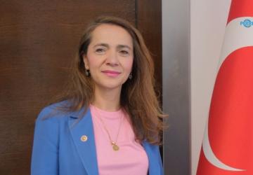 CHP’li İlgezdi: ‘Kredi kartı limitlerine dokunmak dar gelirliyi çıkmaza sürükler’