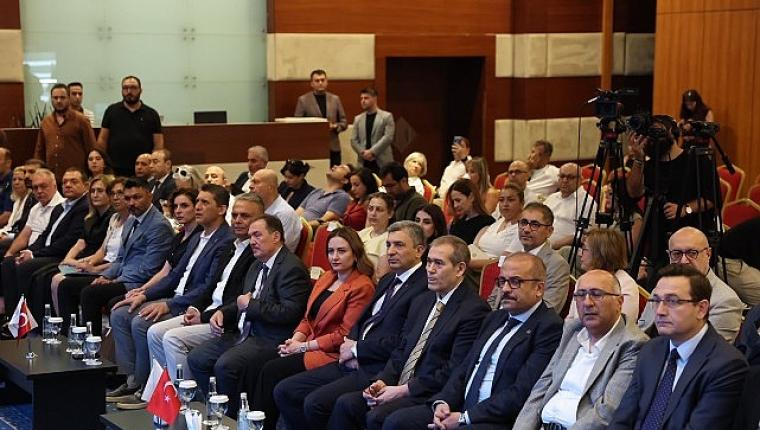Başkan Vekili Özdemir Kaleiçi Zirvesi'ne katıldı