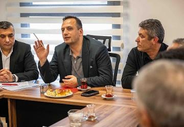 Bornova'da mahallelerin nabzı muhtarlarla tutuluyor
