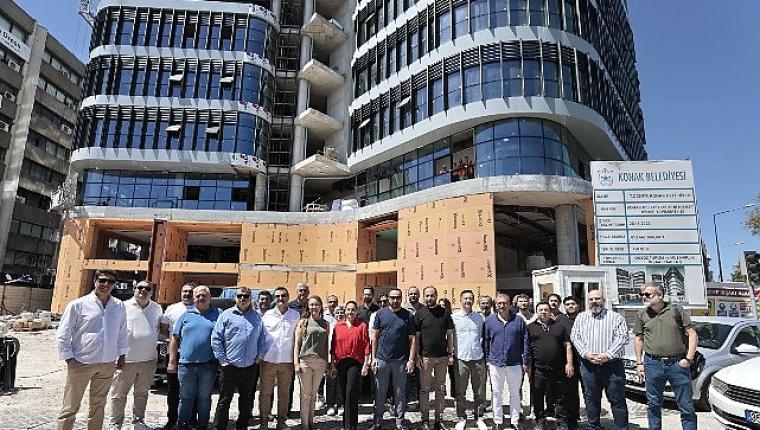 Konak'ın yeni hizmet binasında sona yaklaşıldı