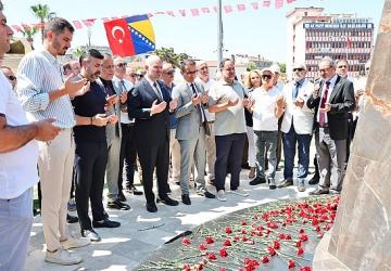 Srebrenitsa Soykırımı kurbanları, Menemen'de anıldı