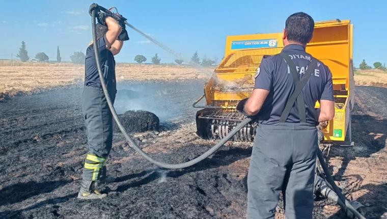 Adıyaman’da balya makinesi yangınına itfaiye ekipleri müdahale etti