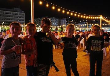 Türküler yankılandı, Yeşil Çam perdeye taşındı