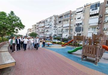 Karşıyaka'nın kalbine kesintisiz bisiklet yolu geliyor