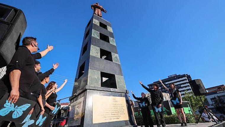 Srebrenitsa'nın acısı Buca'da unutulmadı