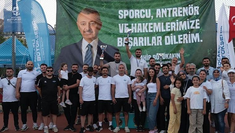 Kocaeli'de raketler korta indi
