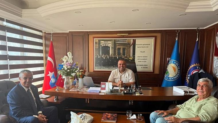 Başkan Topaloğlu'ndan Özdemir'e hayırlı olsun ziyareti