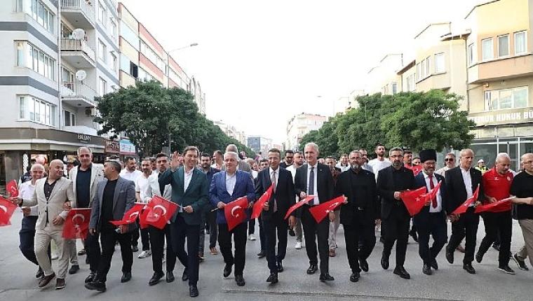 Dünyanın Renklerini İnegöl'de Buluşturan Festival Başladı
