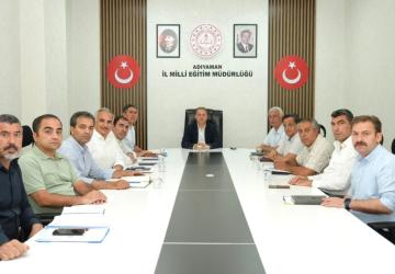 Adıyaman'da eğitim yatırımları masaya yatırıldı