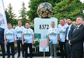 Bayrampaşa'da Srebrenitsa şehitleri için anlamlı yürüyüş