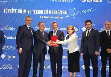 Konya Bilim Merkezi'ne “Bilim ve Toplum Çalışmalarını Dijitalde Yaygınlaştırma" Ödülü