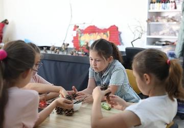 Osmangazi'de Çocuklar Doğayı Sanata İşliyor