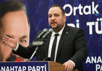 Emircan Ahmet Alsan: ‘Milletin dirayeti Türkiye’nin hafızasında yaşayacak’ - Videolu Haber