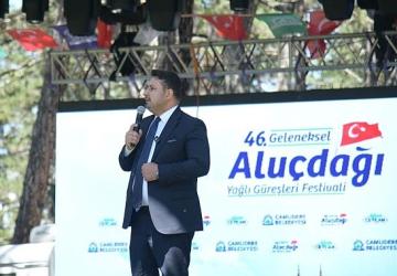 Başkan Çırpanoğlu, Çamlıdereli Hemşehrileriyle Festivalde Buluştu