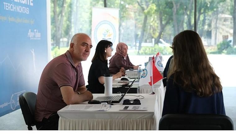 İnegöl Belediyesi'nden Öğrencilere Ücretsiz Yks Tercih Danışmanlığı