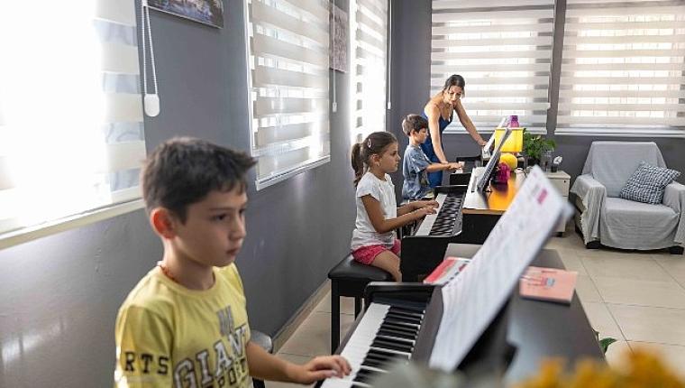 Bornova'da yaz tatili üretime dönüştü