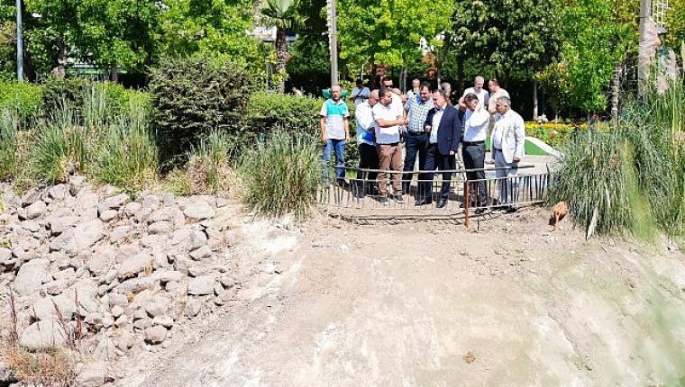 Başkan Dutlulu Atatürk Kent Parkı'ndaki Dönüşümü Yerinde İnceledi