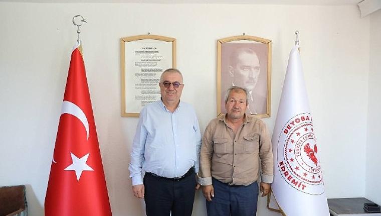 Başkan Ertaş muhtarları tek tek ziyaret etti