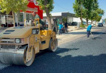 Adıyaman’da üstyapı mesaisi: Belediye ekipleri mahalle mahalle sahada