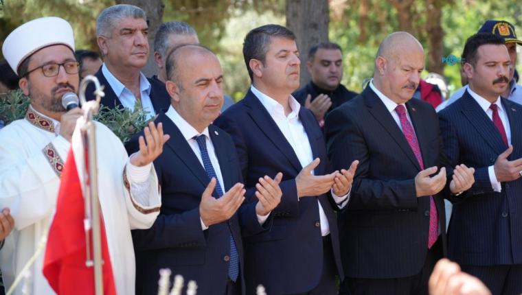 Adıyaman’da 15 Temmuz programı: Şehitlik ziyareti, bayrak yürüyüşü ve anma etkinliği - Videolu Haber