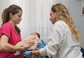 Anneye yalnız değilsin, bebeğe hoş geldin desteği