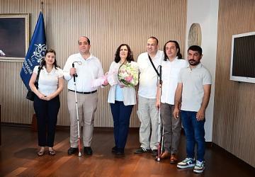 Başkan Çerçioğlu'na Altı Nokta Körler Derneği Aydın Şube Başkanı Bayram Özen ve Dernek Üyelerinden Ziyaret